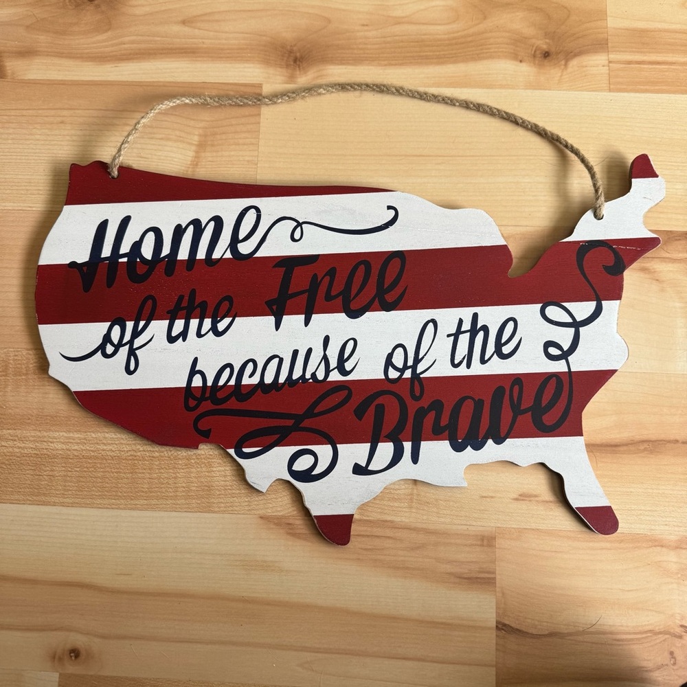Patriotic USA Wall Hanging